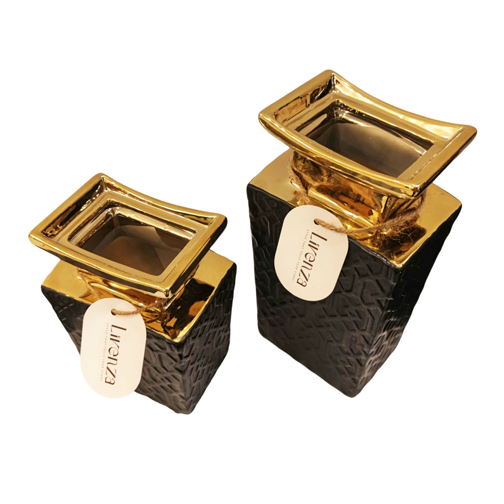 Shiroko Vases