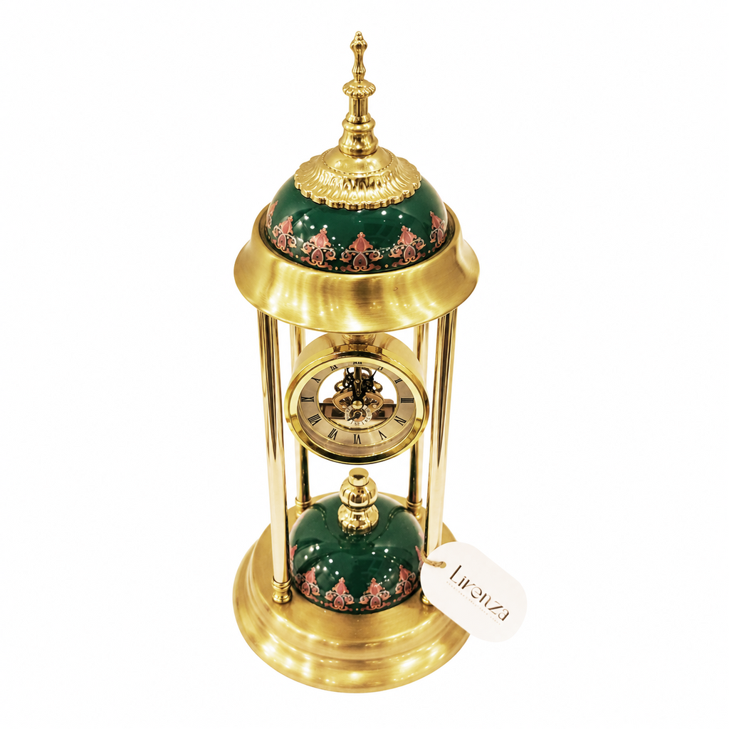 Verde Aurelia Holder